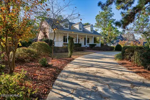 165 Mckenzie Rd E, Pinehurst, NC 28374 photo 2