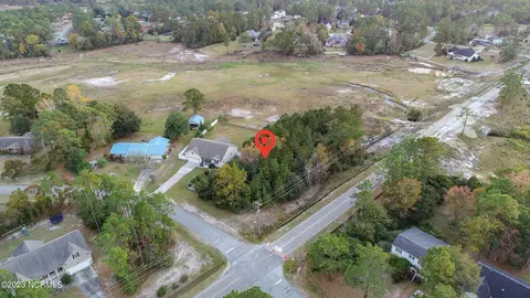 1002 N Shore Dr, Boiling Spring Lakes, NC 28461