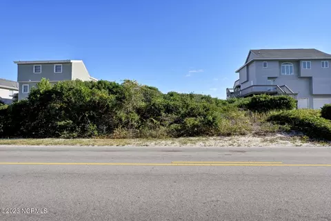 475 N Anderson Blvd, Topsail Beach, NC 28445
