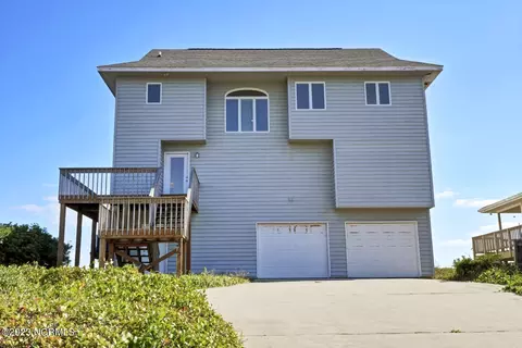 477 N Anderson Blvd, Topsail Beach, NC 28445