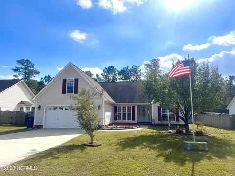 706 Sermons Blvd, Havelock, NC 28532
