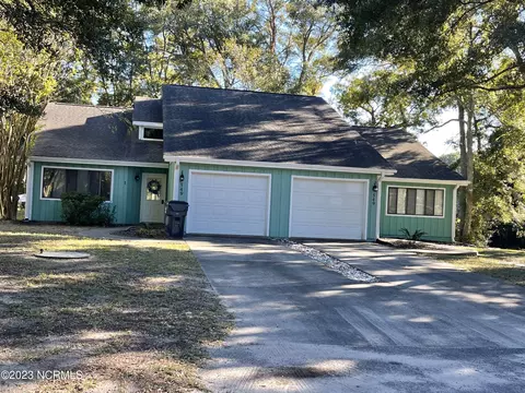 549 Medcalf Dr SW #1, Sunset Beach, NC 28468