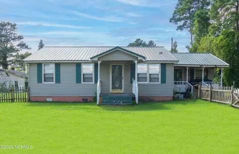 2675 Nc Highway 210 W, Garland, NC 28441