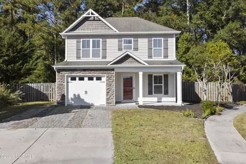 1001 Deer Hill Dr, Wilmington, NC 28409