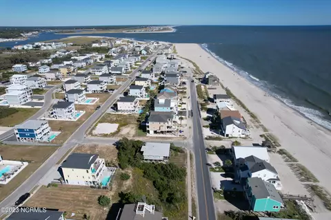 424 E Third St, Ocean Isle Beach, NC 28469 photo 14