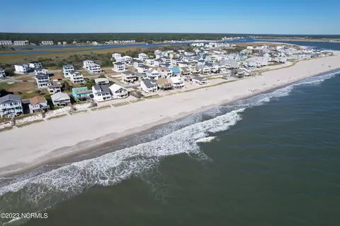 424 E Third St, Ocean Isle Beach, NC 28469 photo 17