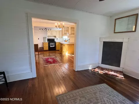 196 Bayview Dr, Stumpy Point, NC 27978 photo 8