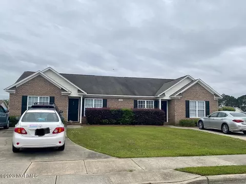 2943 Kinsey Loop #A & B, Winterville, NC 28590