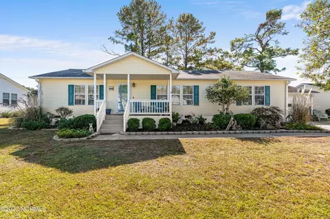 501 Capeside Dr, Wilmington, NC 28412