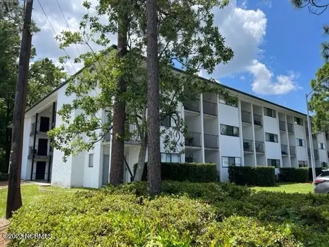 448 Racine Dr #G306, Wilmington, NC 28403