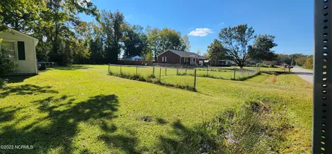 419 Pine St, New Bern, NC 28560 photo 5