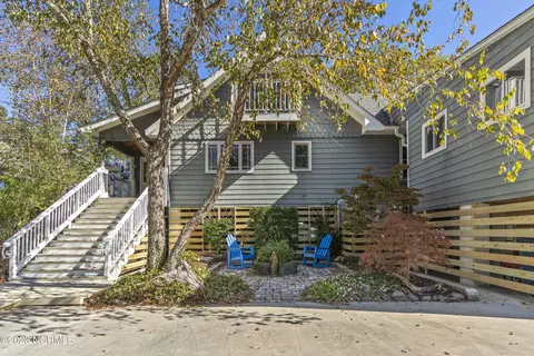 133 Beach Pl, Chocowinity, NC 27817