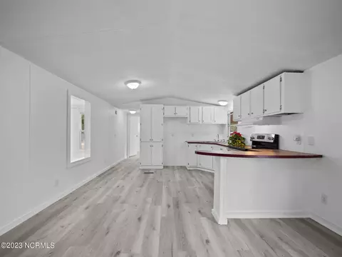 510 Cedar Ave, Hampstead, NC 28443 photo 15