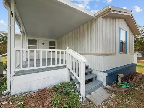 510 Cedar Ave, Hampstead, NC 28443 photo 6