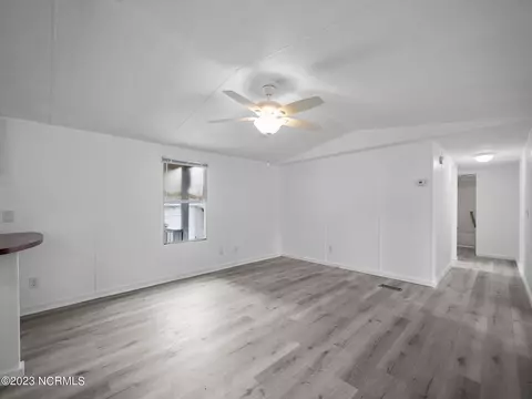 510 Cedar Ave, Hampstead, NC 28443 photo 14