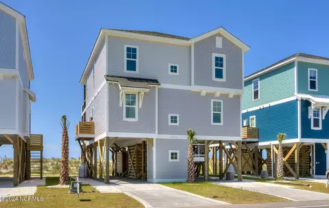4613 E Beach Dr, Oak Island, NC 28465