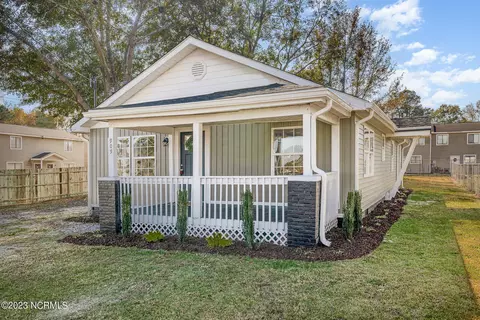 909 River Rd, Selma, NC 27576 photo 3