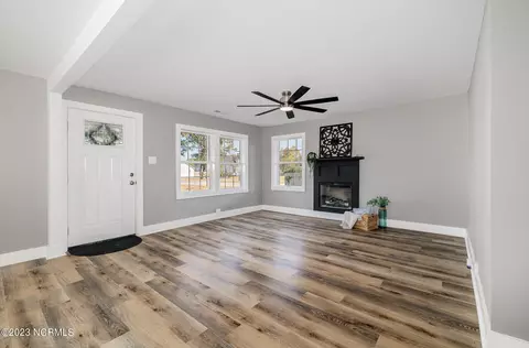 909 River Rd, Selma, NC 27576 photo 6