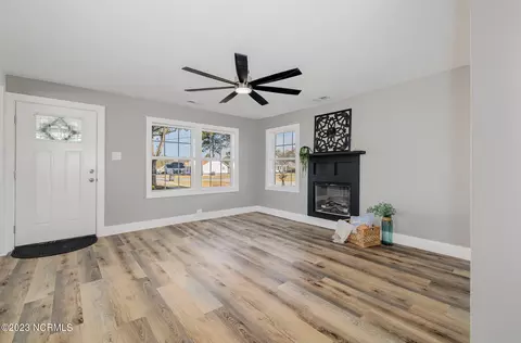 909 River Rd, Selma, NC 27576 photo 7