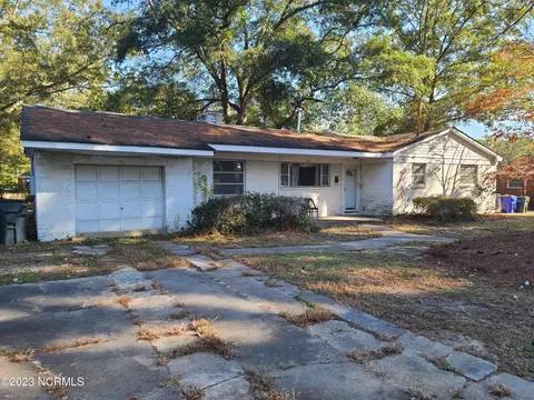 1005 Oriental Ave, Kinston, NC 28504