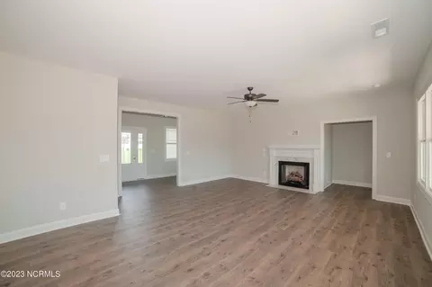 103 Cedarbrook Dr, Benson, NC 27504 photo 8