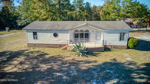 135 Christian Chapel Rd, Hampstead, NC 28443