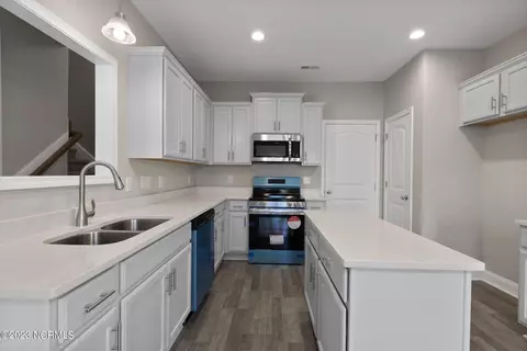 335 Bear Run, Jacksonville, NC 28540 photo 13