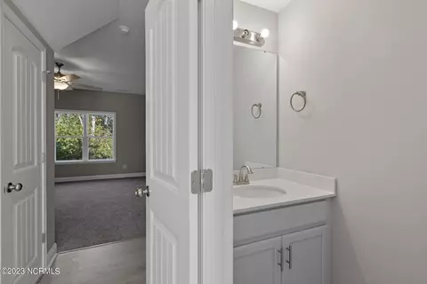 335 Bear Run, Jacksonville, NC 28540 photo 6