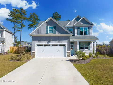 194 Autumn Breeze Ln NE, Bolivia, NC 28422