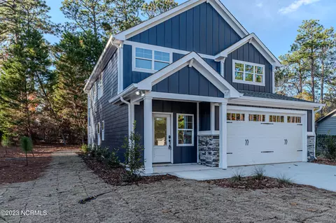 1355 Monticello Dr, Pinehurst, NC 28374 photo 4