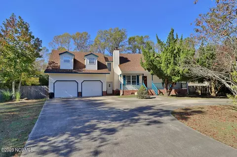 104 Poplarwood Dr, Maple, NC 27956