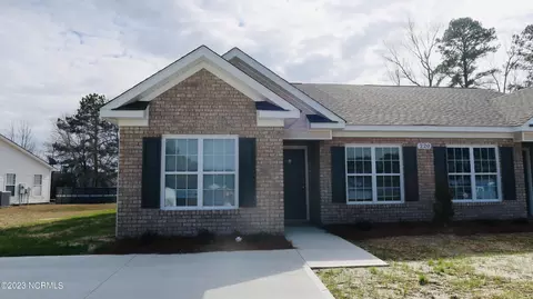 208 Jeremy Ln #A, Winterville, NC 28590