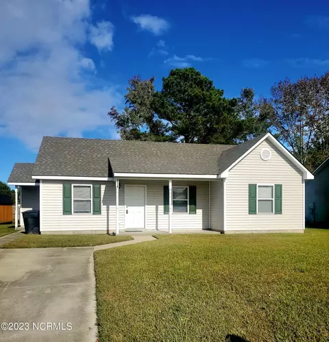 114 Summerfield St, Elizabeth City, NC 27909
