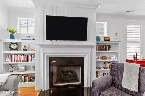 231 E Water St, Washington, NC 27889 photo 16