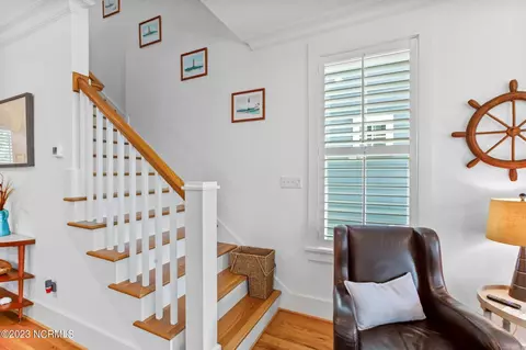 231 E Water St, Washington, NC 27889 photo 17