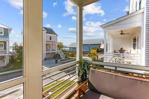 231 E Water St, Washington, NC 27889 photo 35
