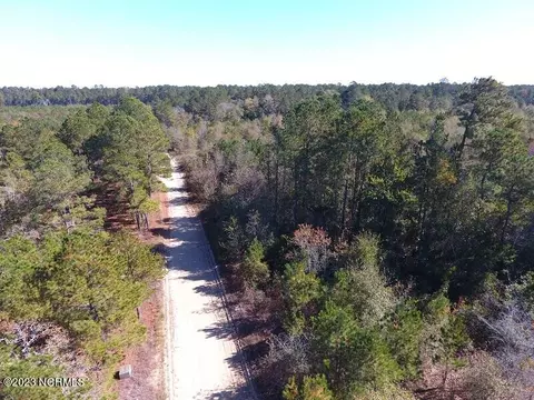 3 Pine Acres Road, White Oak, NC 28399