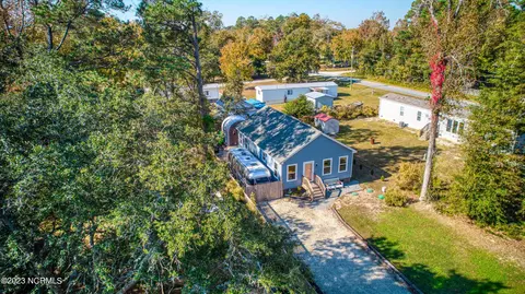 404 Jamaica Dr, Hampstead, NC 28443