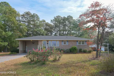1718 Virginia Rd, Edenton, NC 27932