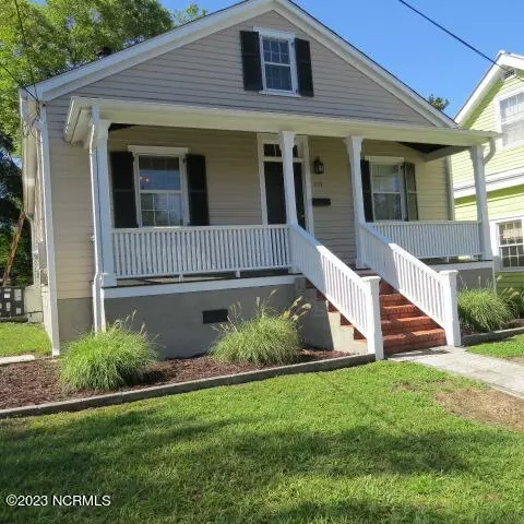 210 Castle St, Wilmington, NC 28401