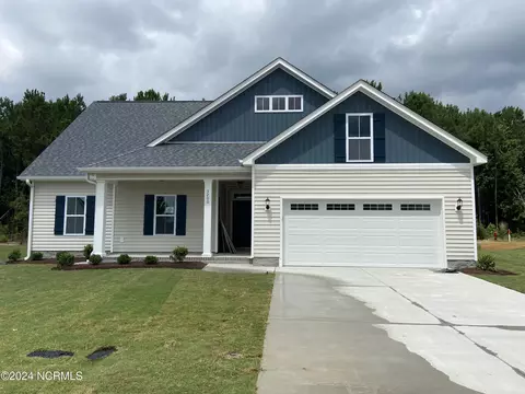 3200 Mossy Oak Ct, Winterville, NC 28590