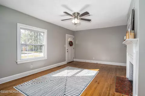 1105 Cherry St, Tarboro, NC 27886 photo 8