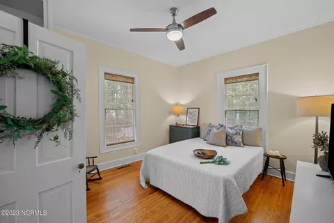 202 E 2nd St, Washington, NC 27889 photo 31