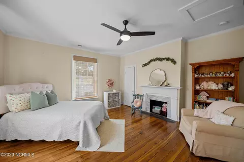 202 E 2nd St, Washington, NC 27889 photo 49