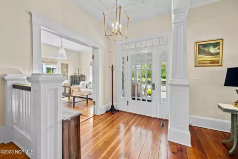 202 E 2nd St, Washington, NC 27889 photo 17