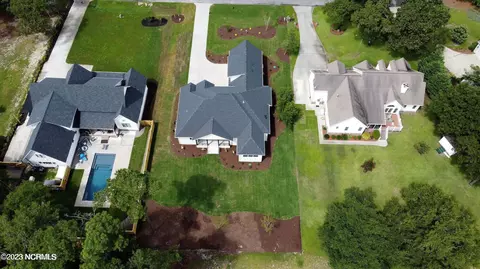 134 Pine Needle Dr, Hampstead, NC 28443 photo 3