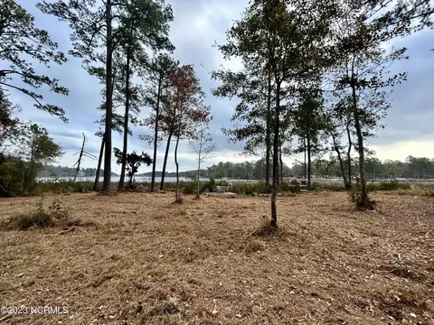12 Shore Dr E, Oriental, NC 28571 photo 29