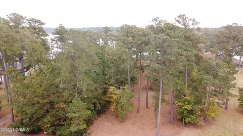 12 Shore Dr E, Oriental, NC 28571 photo 13