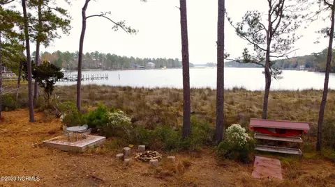 12 Shore Dr E, Oriental, NC 28571 photo 23