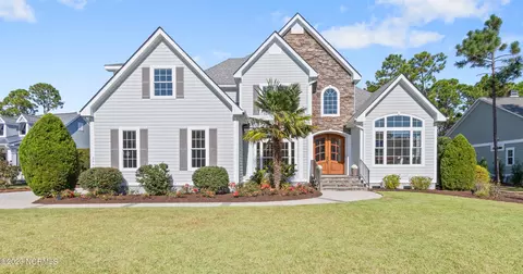 2583 Hillsborough Dr, Southport, NC 28461